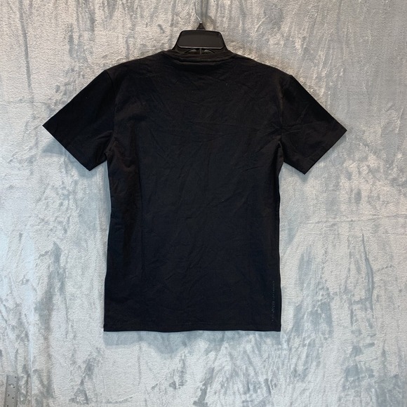 Guess Men's Tee T Shirt S Black Holographic Logo Short Sleeve Crew Neck - Picture 2 of 11